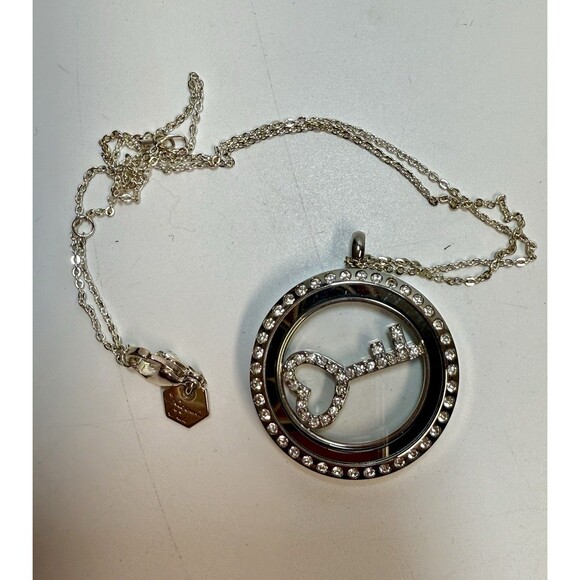 Origami Owl Crystal Rhinestone Key Charm Locket With Dainty Chain Necklace - Picture 1 of 7